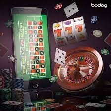 মোবাইলে bdbj ক্র্যাশ গেম খেলার দৃশ্য – বাংলাদেশ